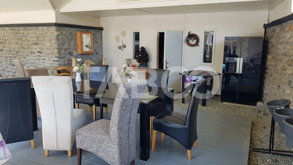 Casa 7 camere 6 bai terase teren 1180mp aproape de Castel si Poveste - 6