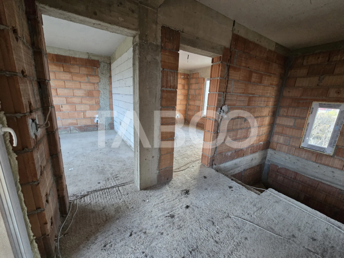Casa tip duplex de vanzare 120 utili teren 300 mp Sura Mica Sibiu - 10
