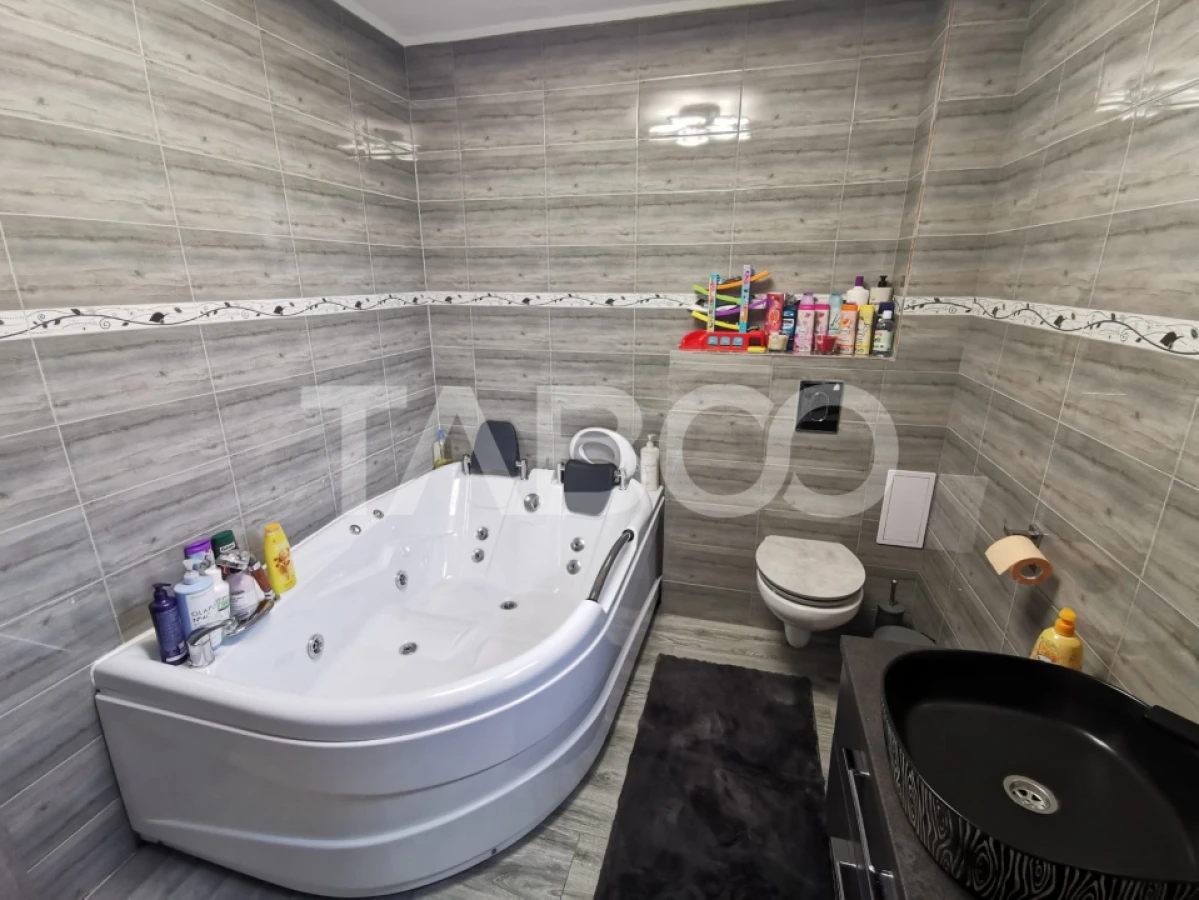 Casa moderna de vanzare in localitatea Cristian din judetul Sibiu - 10