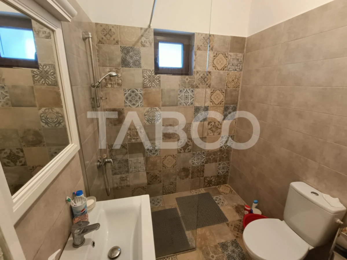 Casa 10 camere 390 mp utili - pe strada Calea Poplacii din Sibiu - 8