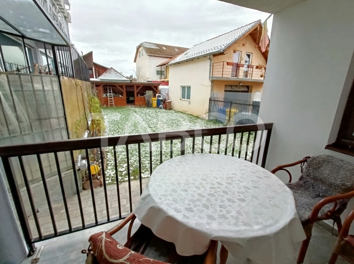 Casa 10 camere 390 mp utili - pe strada Calea Poplacii din Sibiu - 1