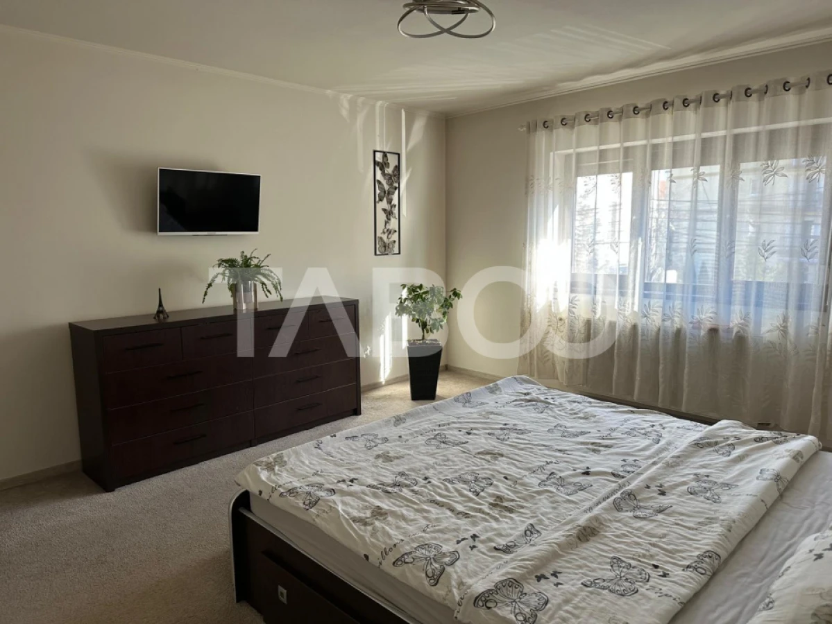 Casa cu 5 camere construita in 2012 in zona Vasile Aaron din Sibiu - 8