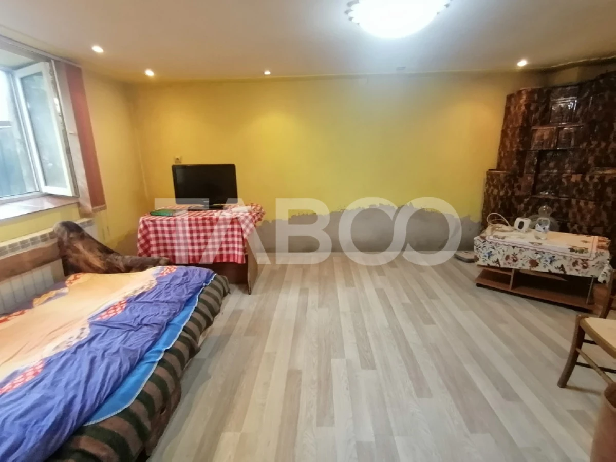 Comision 0% Casa de vanzare 4 camere 2 bai teren 266 mp Saliste Sibiu - 10