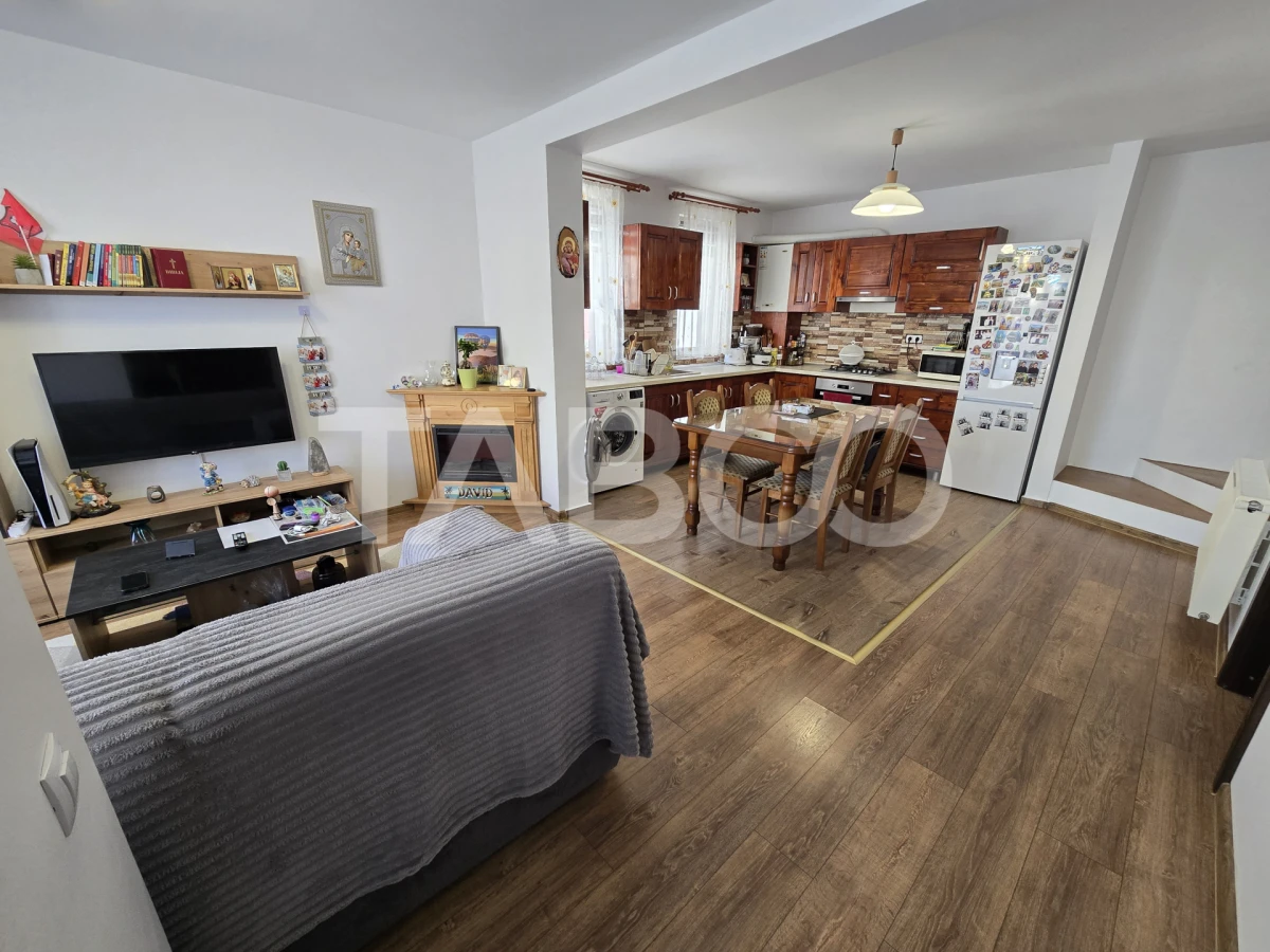 Casa de vanzare mobilata utilata 81 utili 2 bai in Arhitectilor Sibiu - 2