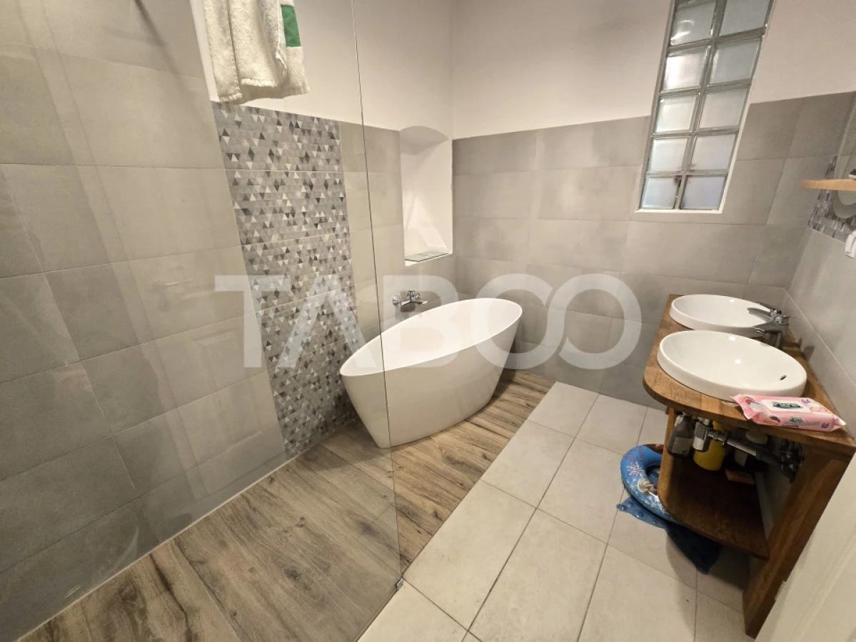 Apartament decomandat de vanzare cu pivnita in Centrul Istoric Sibiu - 8