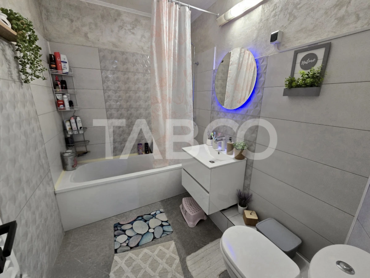 Apartament decomandat de vanzare mobilat pivnita Vasile Aaron Sibiu - 8