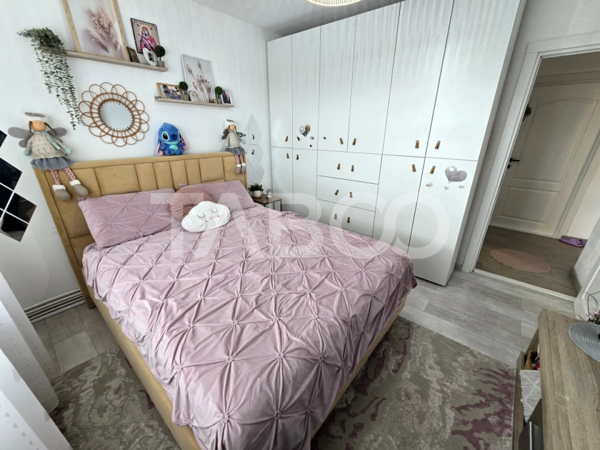 Apartament decomandat de vanzare mobilat pivnita Vasile Aaron Sibiu - 5