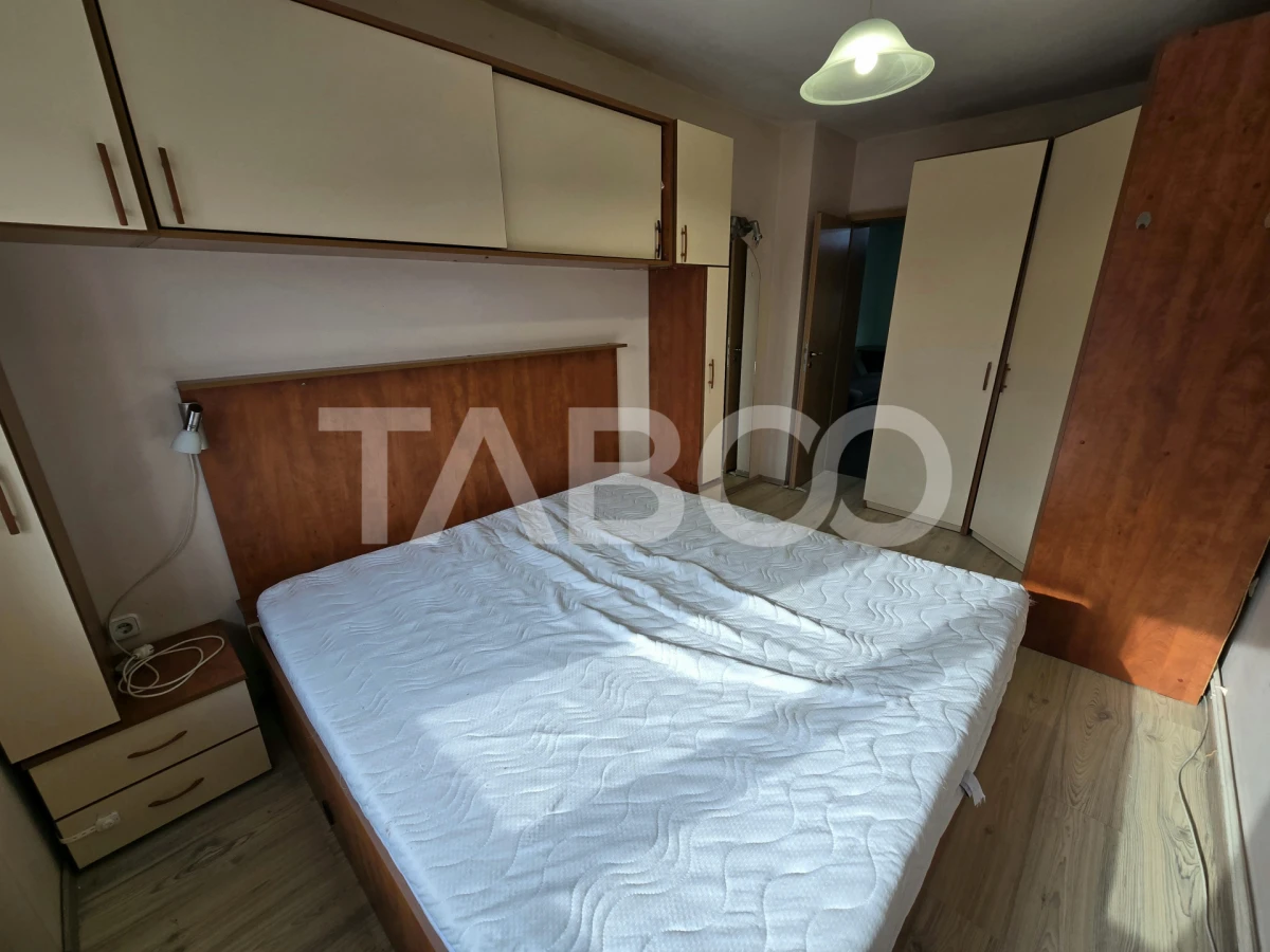 Apartament 2 camere de vanzare 48 utili balcon zona Vasile Aaron Sibiu - 5