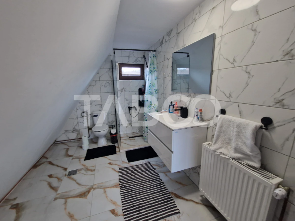 Casa tip A cu 125 mp utili si terasa 30 mp si teren 586 mp Daia Noua - 8