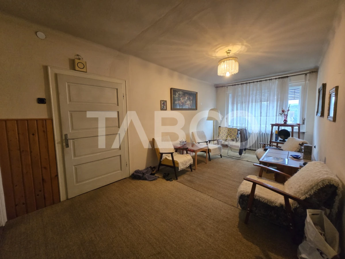 COMISION 0 Apartament de vanzare la casa 129mpu Octavian Goga Sibiu - 2