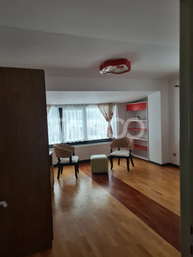 Casa la 5 minute de Fagaras Ultramoderna 300 mp utili la cheie - 10