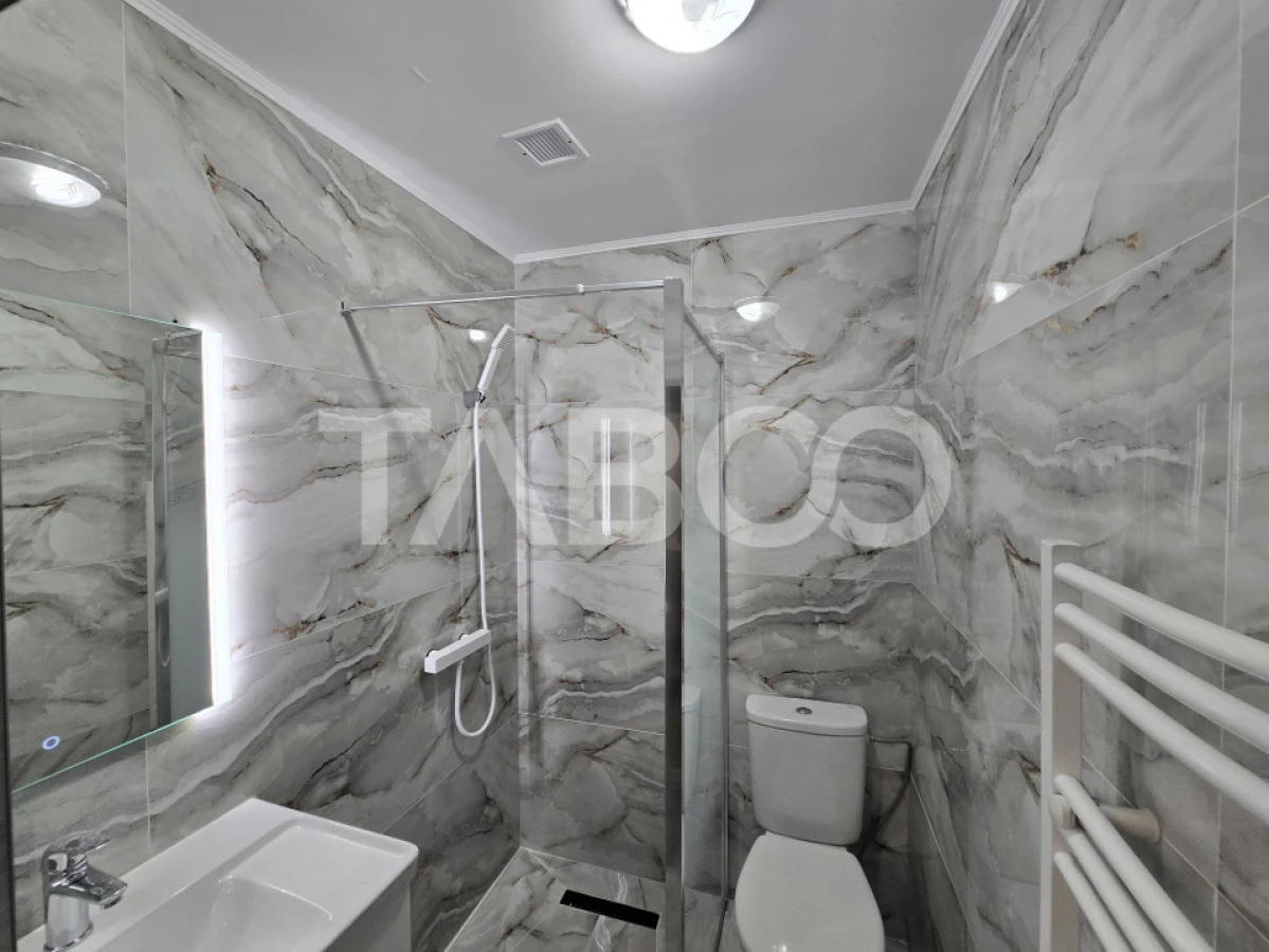 Apartament de vanzare 3 camere 2 bai Centrul Istoric Sibiu Comision 0 - 7