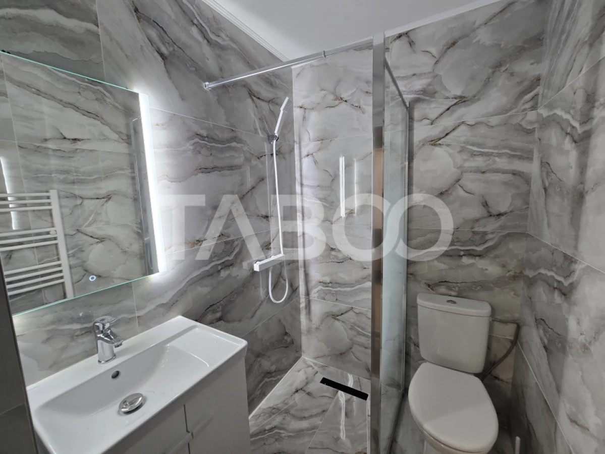 Apartament de vanzare 3 camere 2 bai Centrul Istoric Sibiu Comision 0 - 6