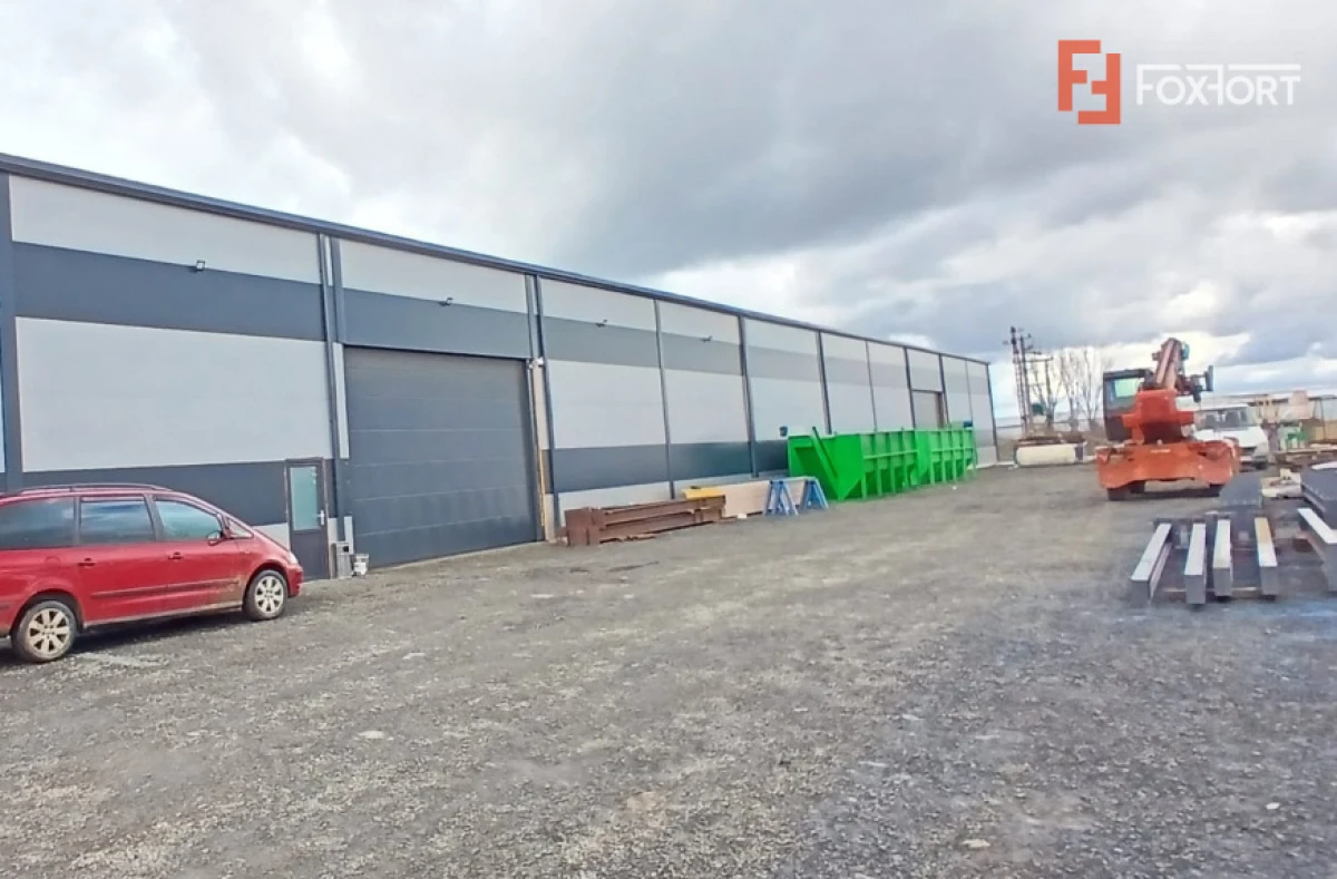 Hala industriala de 576 mp de vanzare - zona Giarmata - 1
