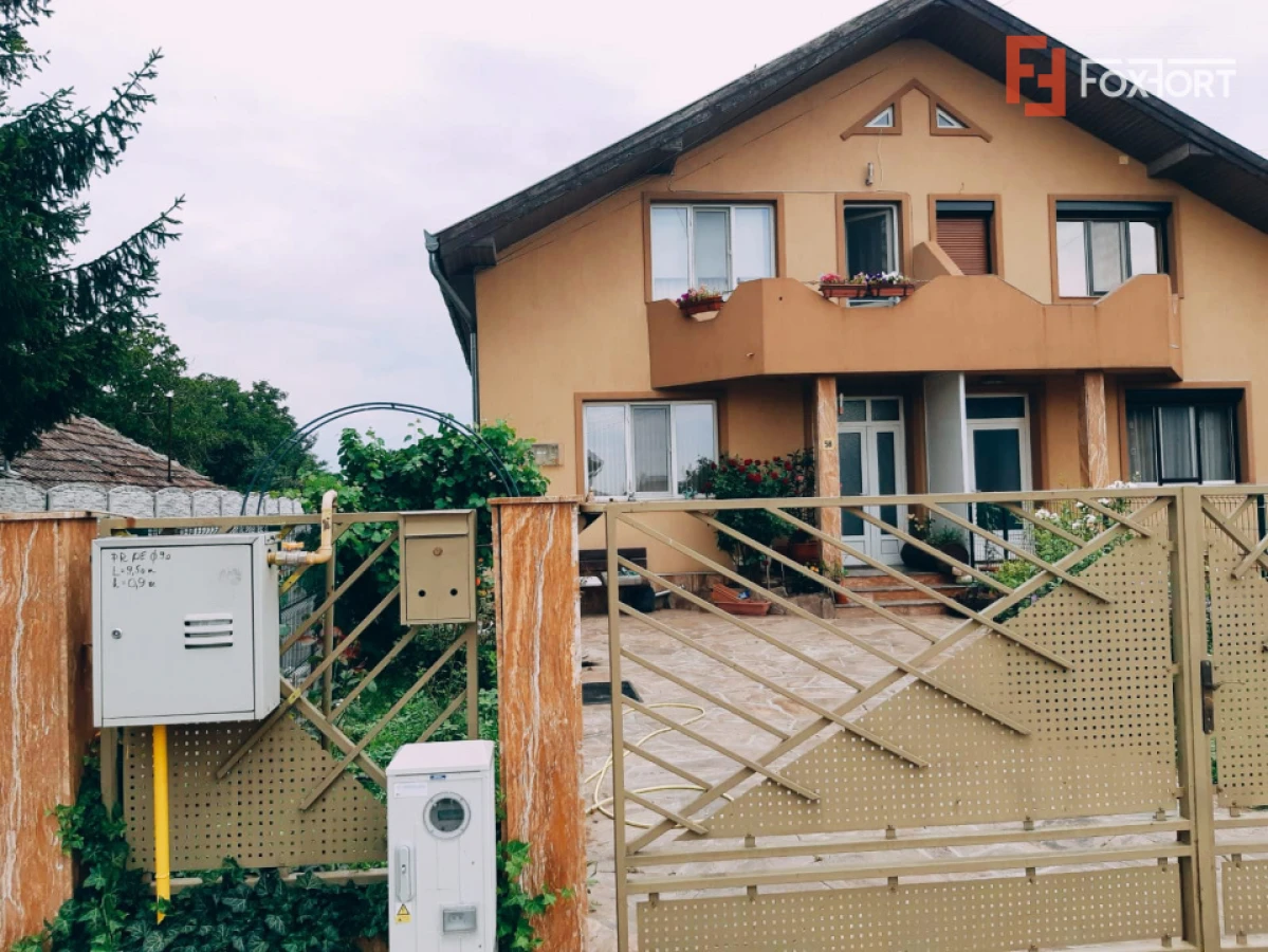 Duplex cu 4 camere, Parter + Mansarda, zona Giarmata Vii - 1