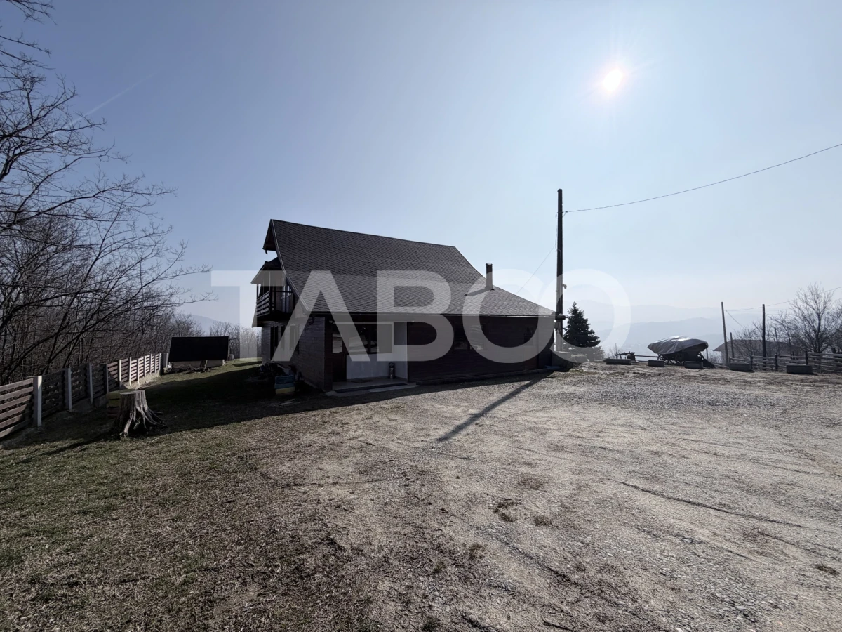 Oportunitate investitie turistica cu panorama unica - 2