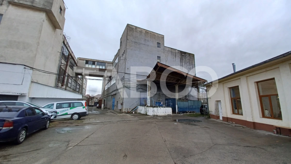 Spatiu industrial cu 6 cladiri avand acces TIR in Sibiu - 3