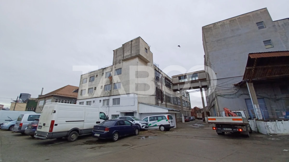 Spatiu industrial cu 6 cladiri avand acces TIR in Sibiu - 1