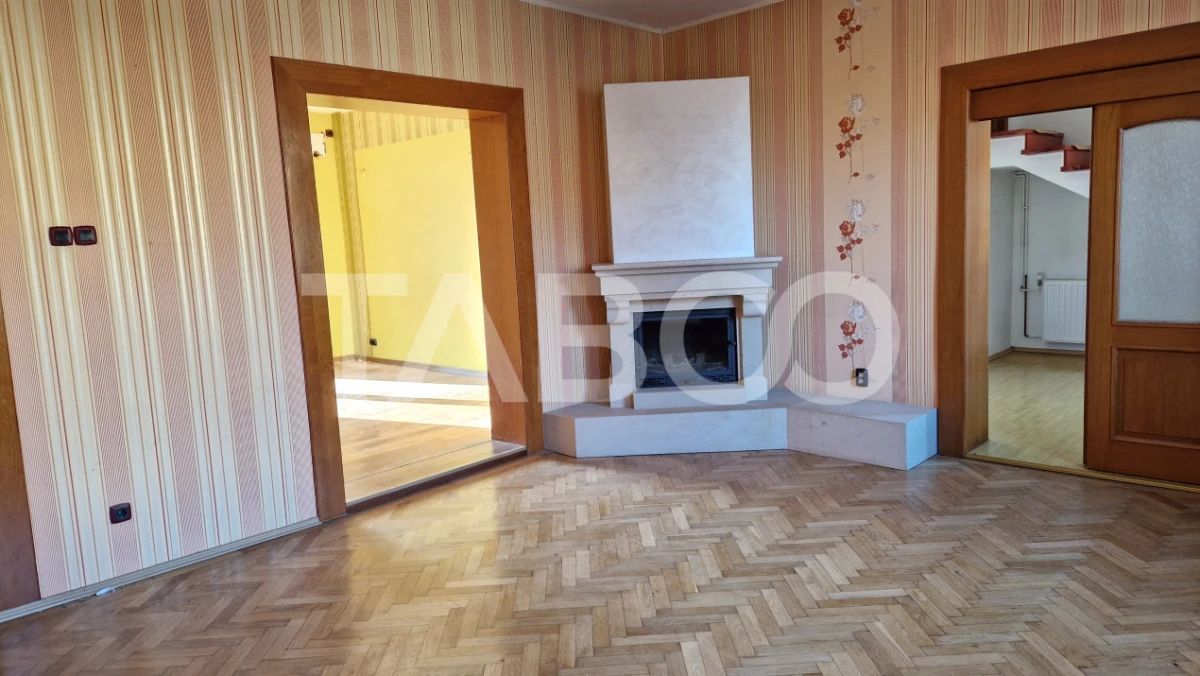 Casa 5 camere cu garaj si teren 961 mp de vanzare Sibiu zona Centrala - 8