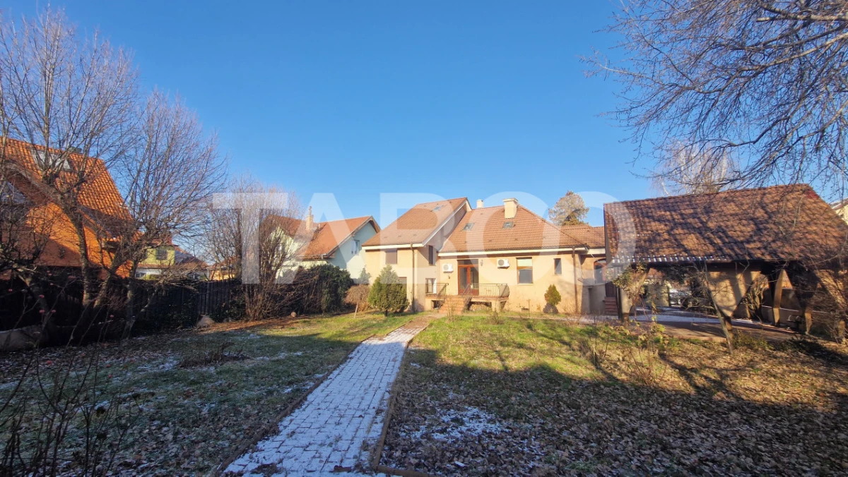 Casa 5 camere cu garaj si teren 961 mp de vanzare Sibiu zona Centrala - 5
