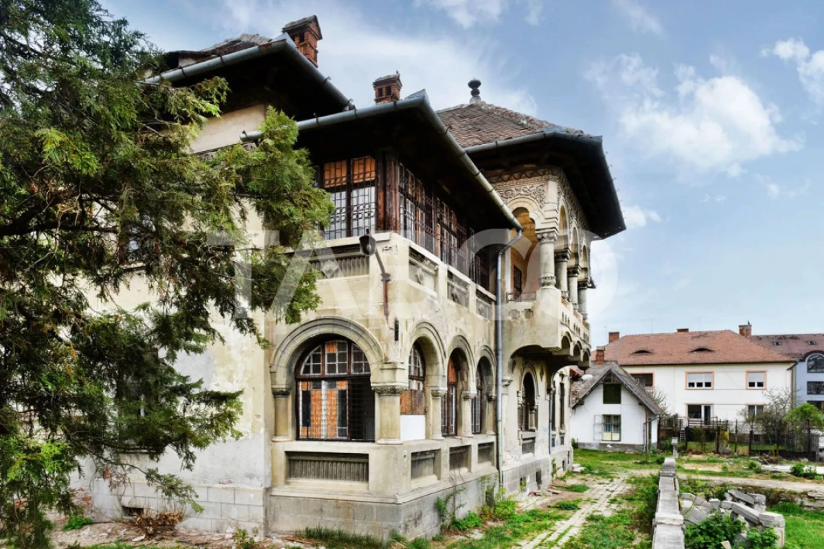 Vila interbelica isi asteapta cu speranta tacuta noul proprietar - 1