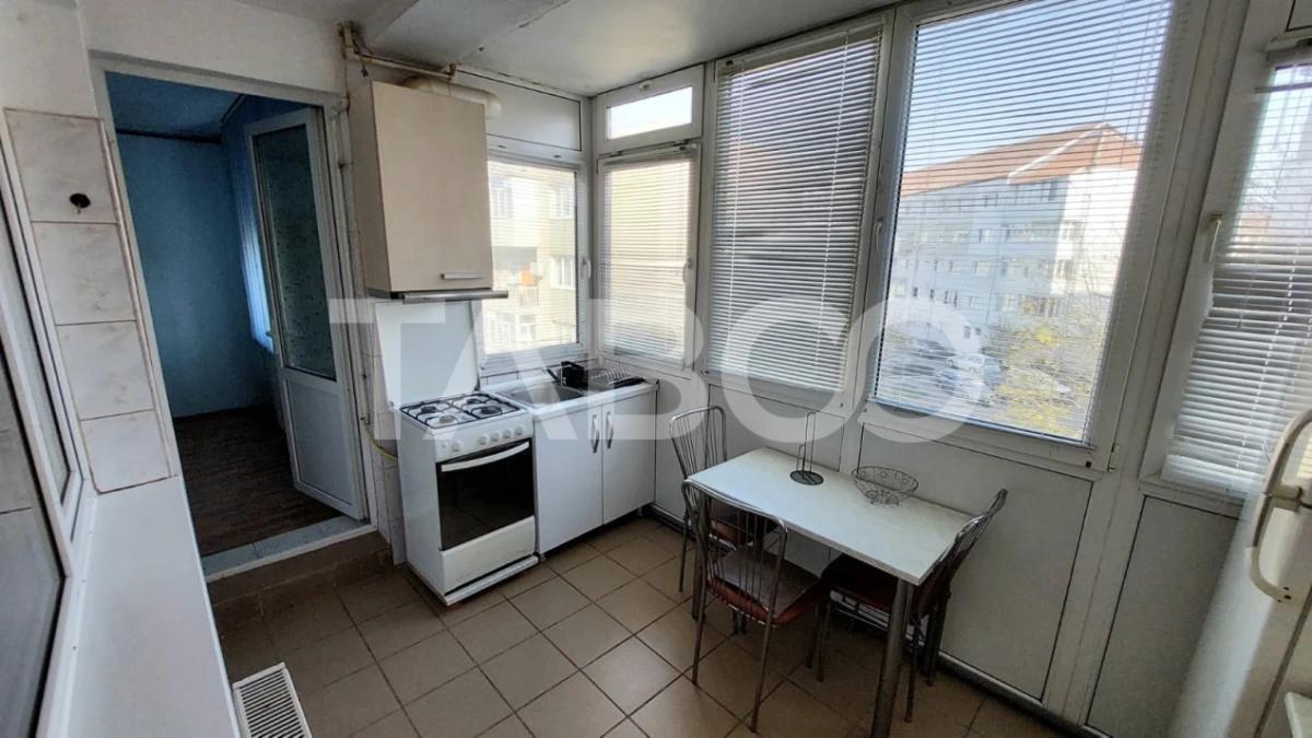 Apartament de inchiriat 2 camere etaj 2 cu parcare proprie C.Dumbravii - 4