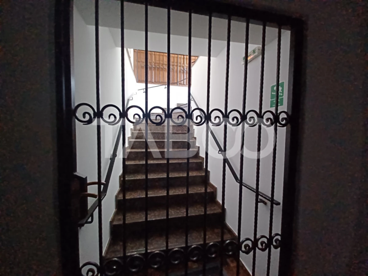 Piata Mare-Restaurant terasa si bar de inchiriat - 10