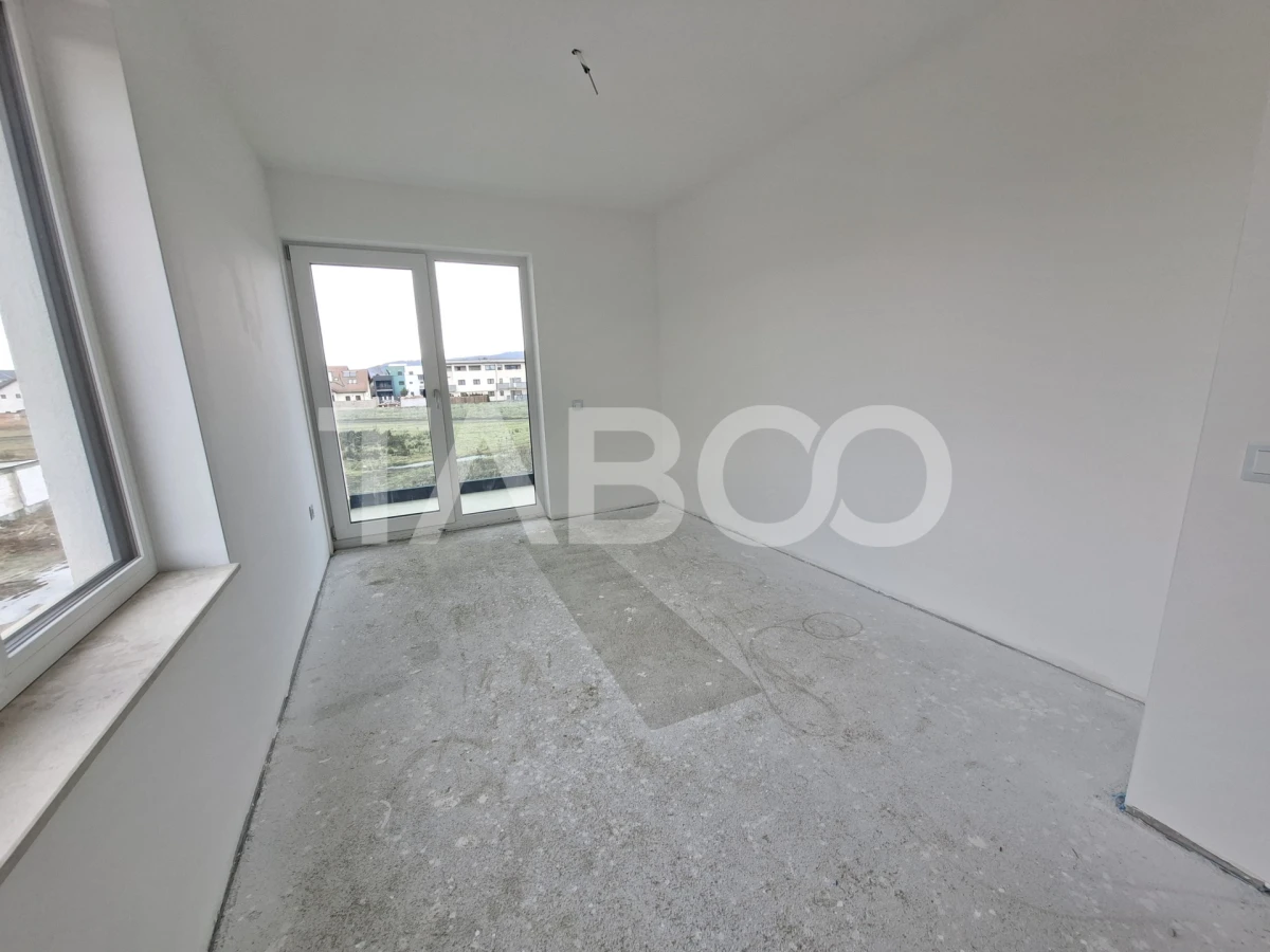 Casa tip duplex de vanzare cu acces auto curte terasa Selimbar - 4