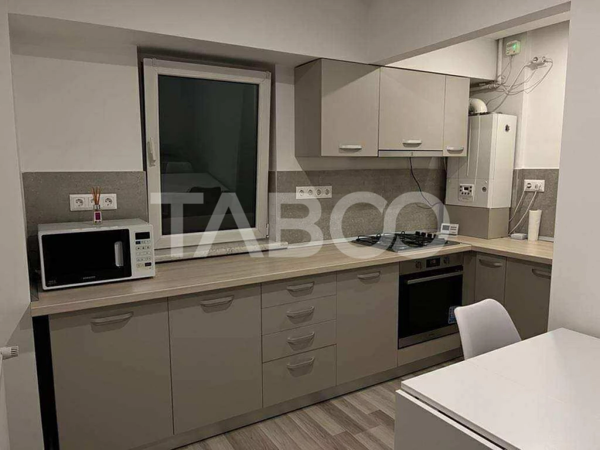 Apartament modern de inchiriat 3 camere etaj 1 Centru - Constitutiei - 9
