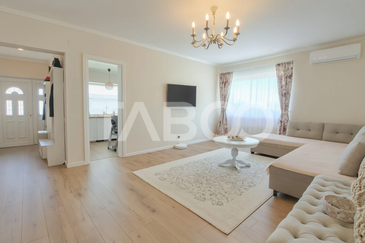 Casa moderna de vanzare in zona Dealul Sibiului din Sura Mare - 1