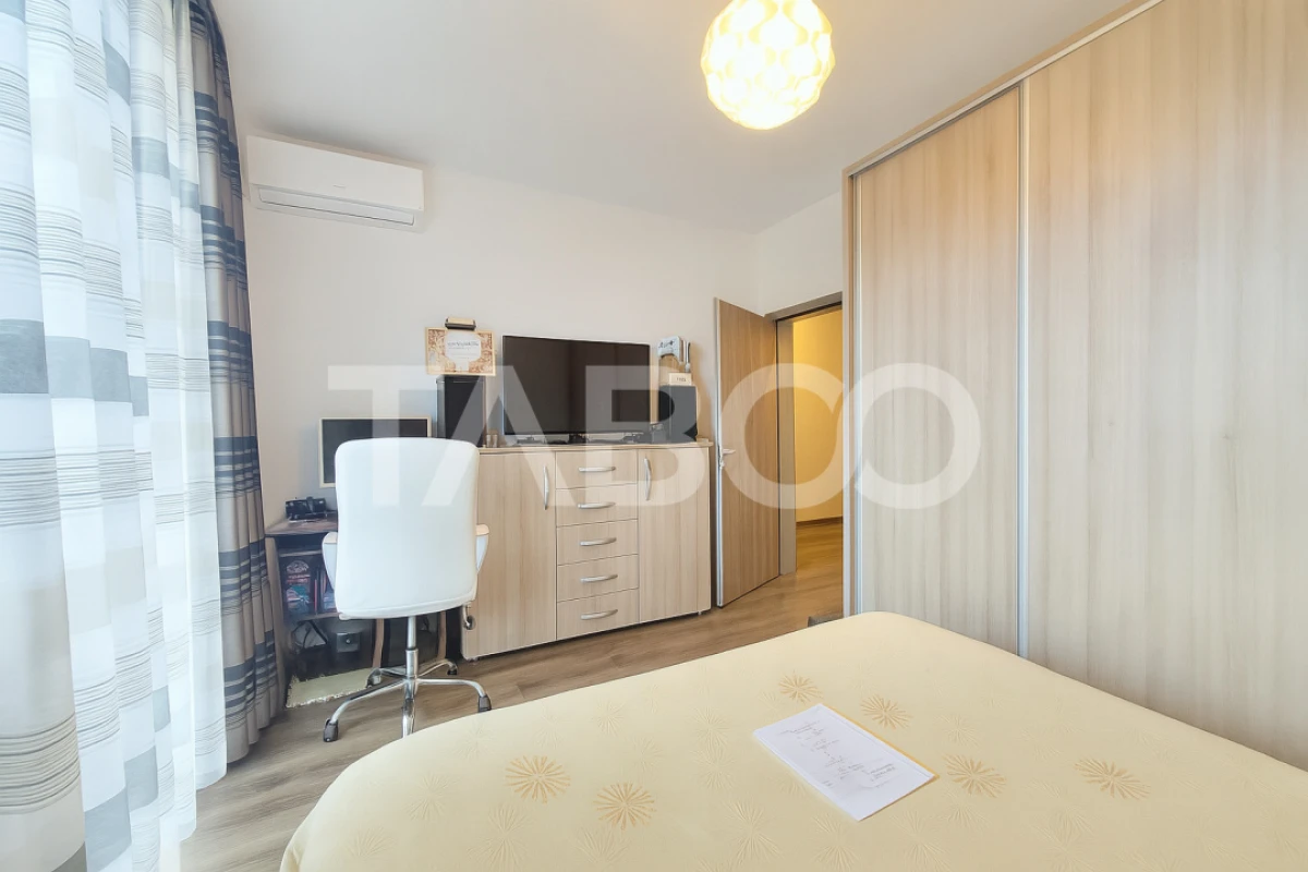 Apartament de vanzare 3 camere 2 bai etaj 1 zona Brana Selimbar - 2