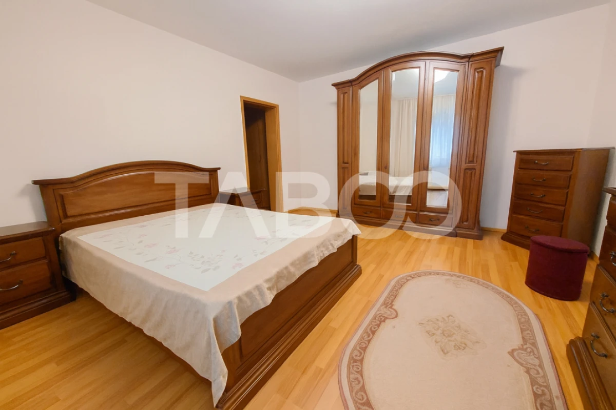 Apartament decomandat de vanzare 2 camere parcare Siretului - 1