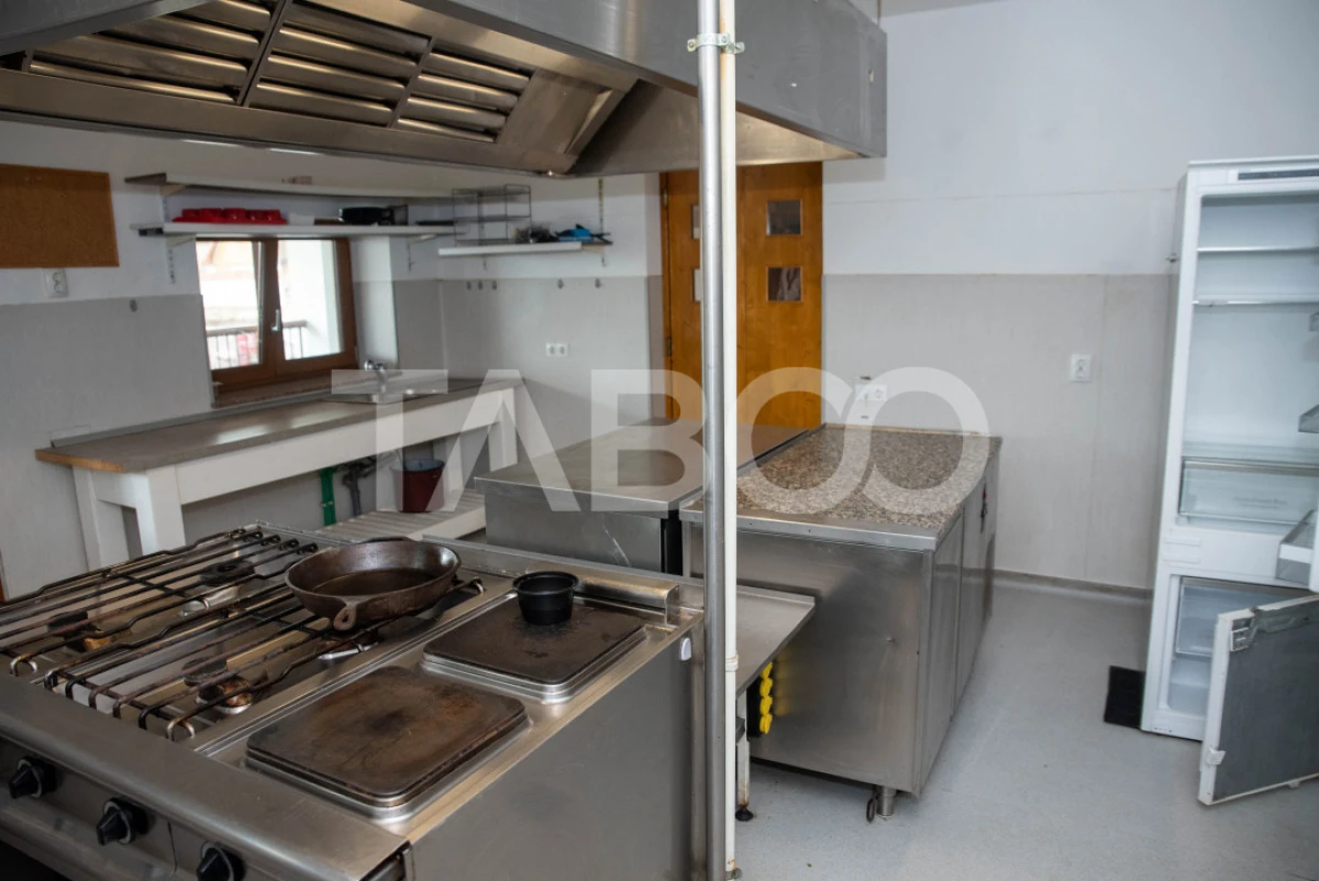 Casa de inchiriat pretabila restaurant curte proprie Sibiu Cristian - 5