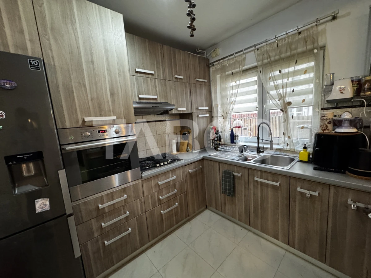 Casa de vanzare cu 4 camere 2 bai 100 mpu zona Turnisor Sibiu - 9