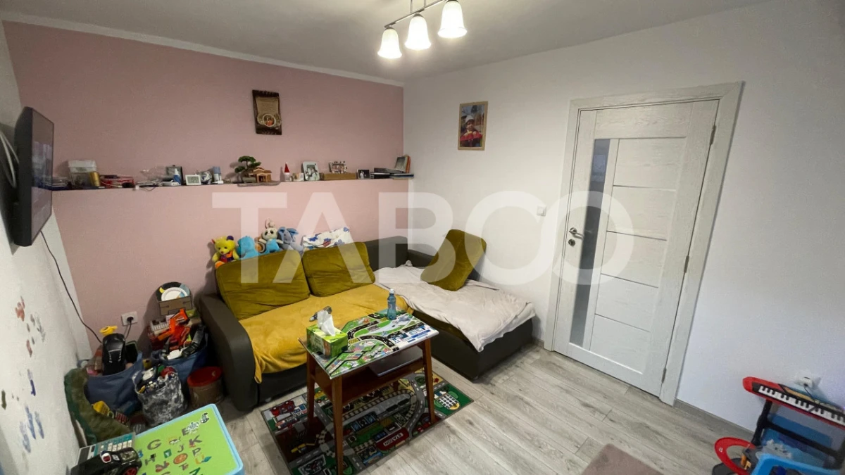 Casa cu curte de vanzare mobilata si renovata - mutare imediata - 8