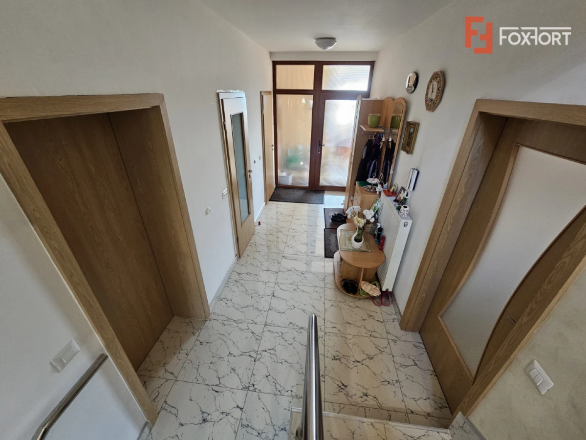 Casa Individuala cu functiune mixta (locuinta + afacere) - Bogdanestilor - 10