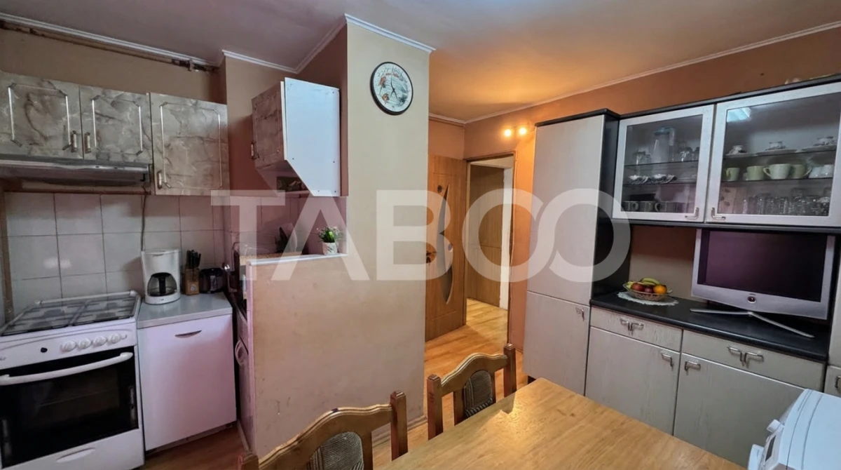 Apartament cu 2 camere de vanzare mobilat utilat Broscarie Sibiu - 7