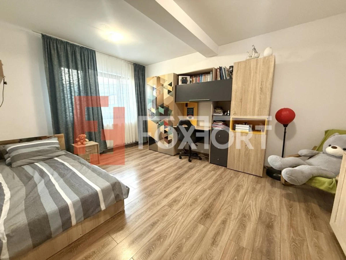 COMISION 0% Duplex cu 4 camere, 2 bai + mansarda de 42 mp, in cartier Europa - 9