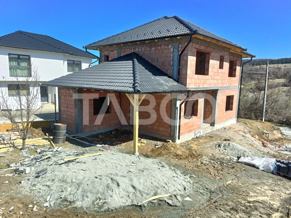 Casa 4 camere la alb - cu incalzire in pardosea - zona linistita - 1