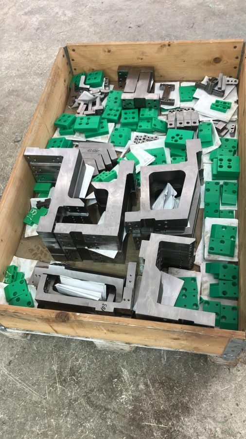 Prelucrări mecanice prin așchiere - 4