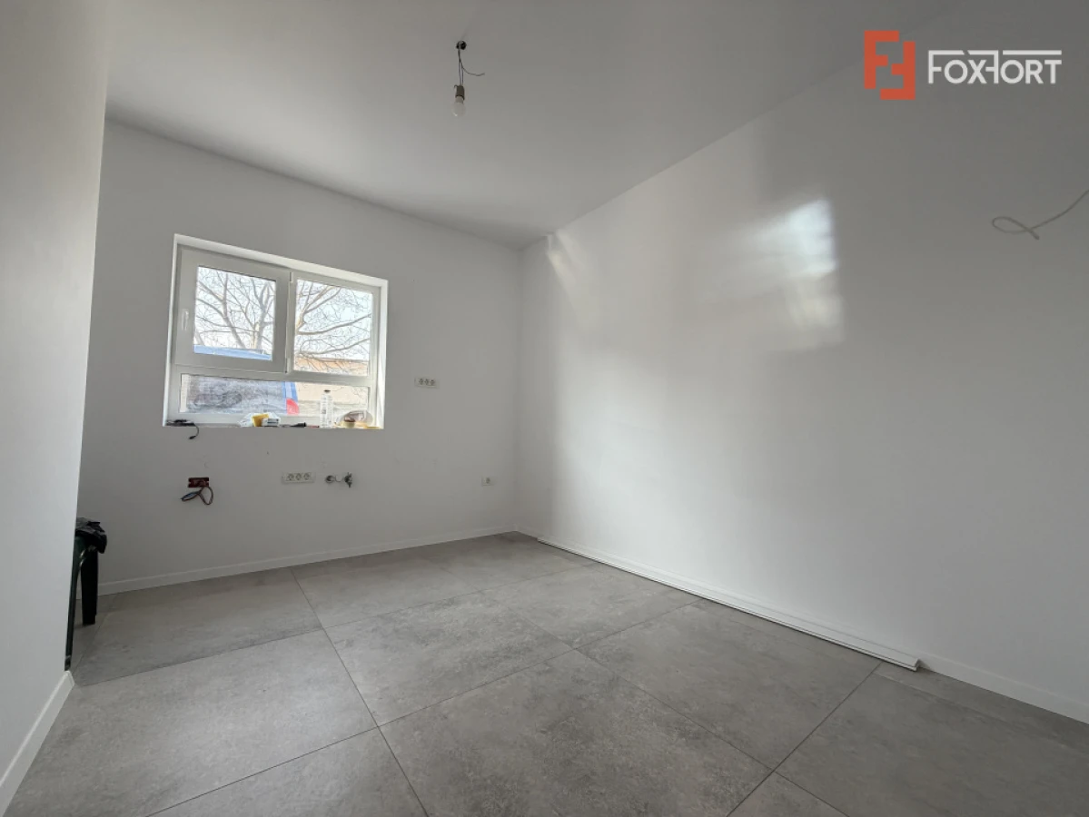 Duplex 3 camere, perete dublu Sanandrei - ID V5694 - 5