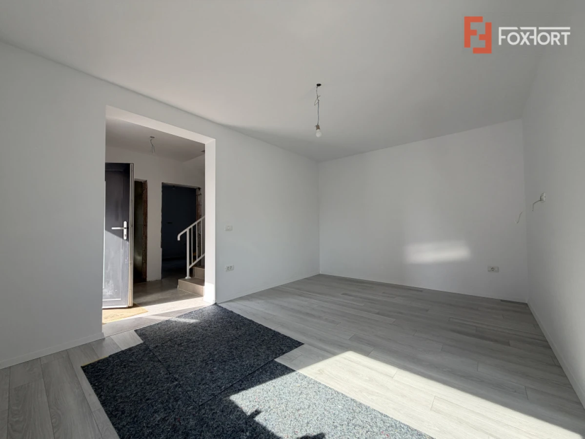 Duplex 3 camere, perete dublu Sanandrei - ID V5694 - 3