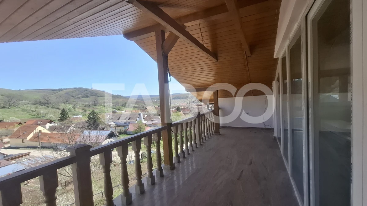 Casa de vanzare 405 mp utili 2 garaje 250 mp terase Slimnic Sibiu - 10
