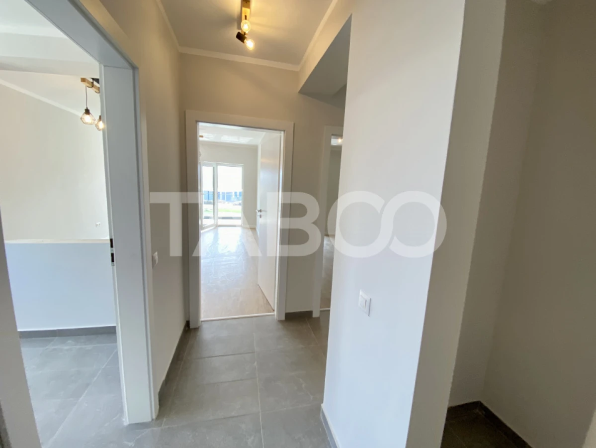 Apartament spatios cu 3 camere 2 bai si terasa de 15 mp - COMISION 0% - 9