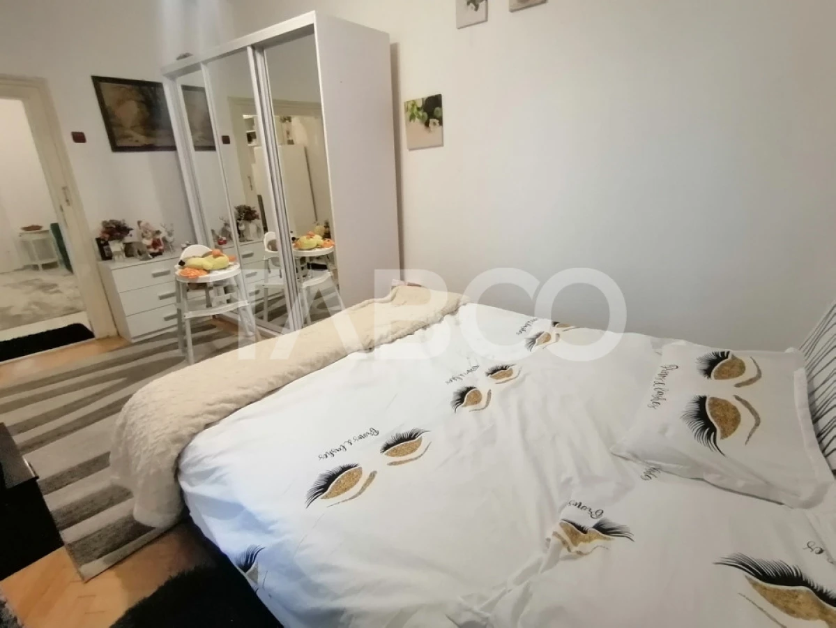 Apartament de vanzare cu 2 camere pivnita balcon Centrul Istoric Sibiu - 4