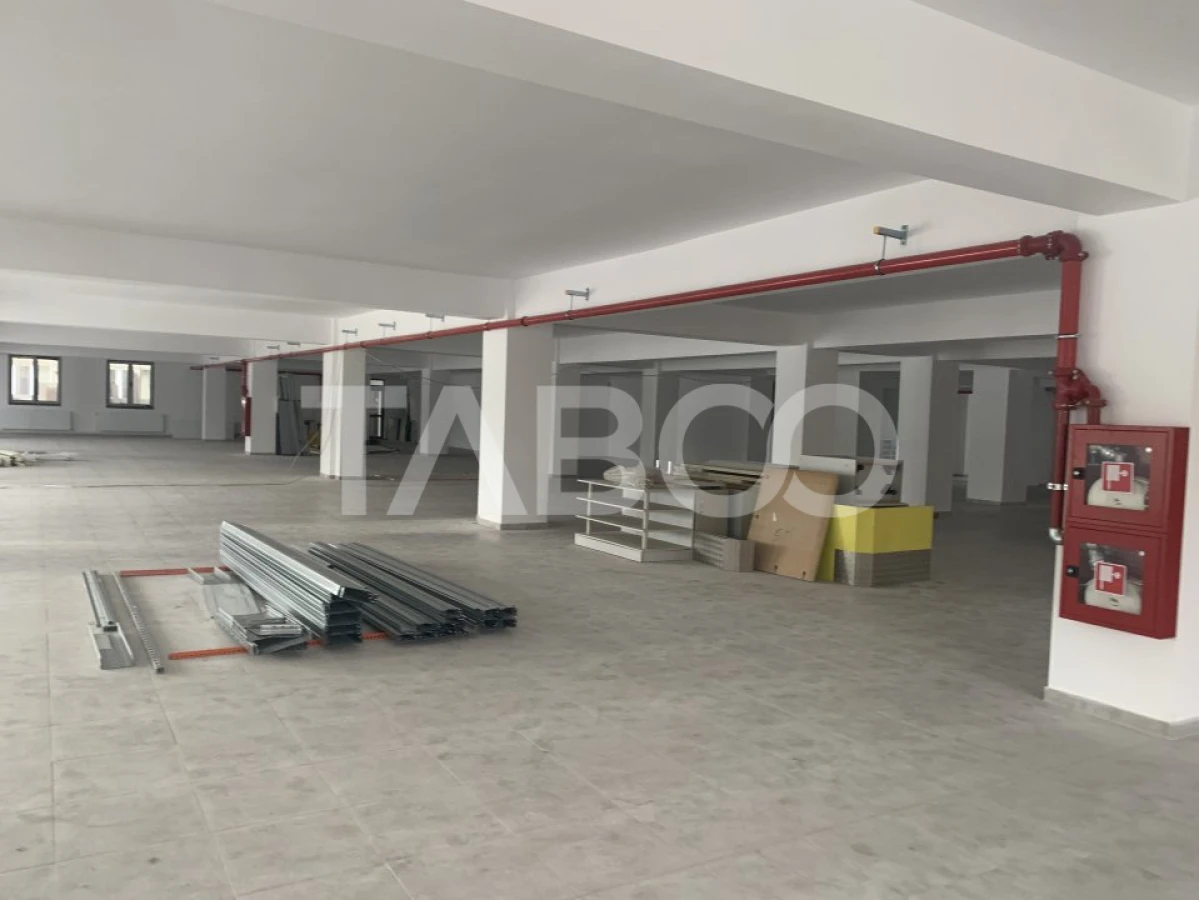 Spatiu comercial de inchiriat de 600 mp zona Centrala in Sibiu - 6