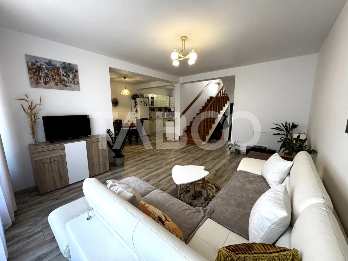 Casa de vanzare cu 4 camere incalzire in pardoseala Selimbar Sibiu - 1