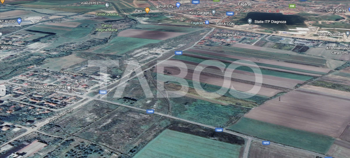 Teren intravilan de 3700 mp zona periferica Sud de vanzare in Fagaras - 1
