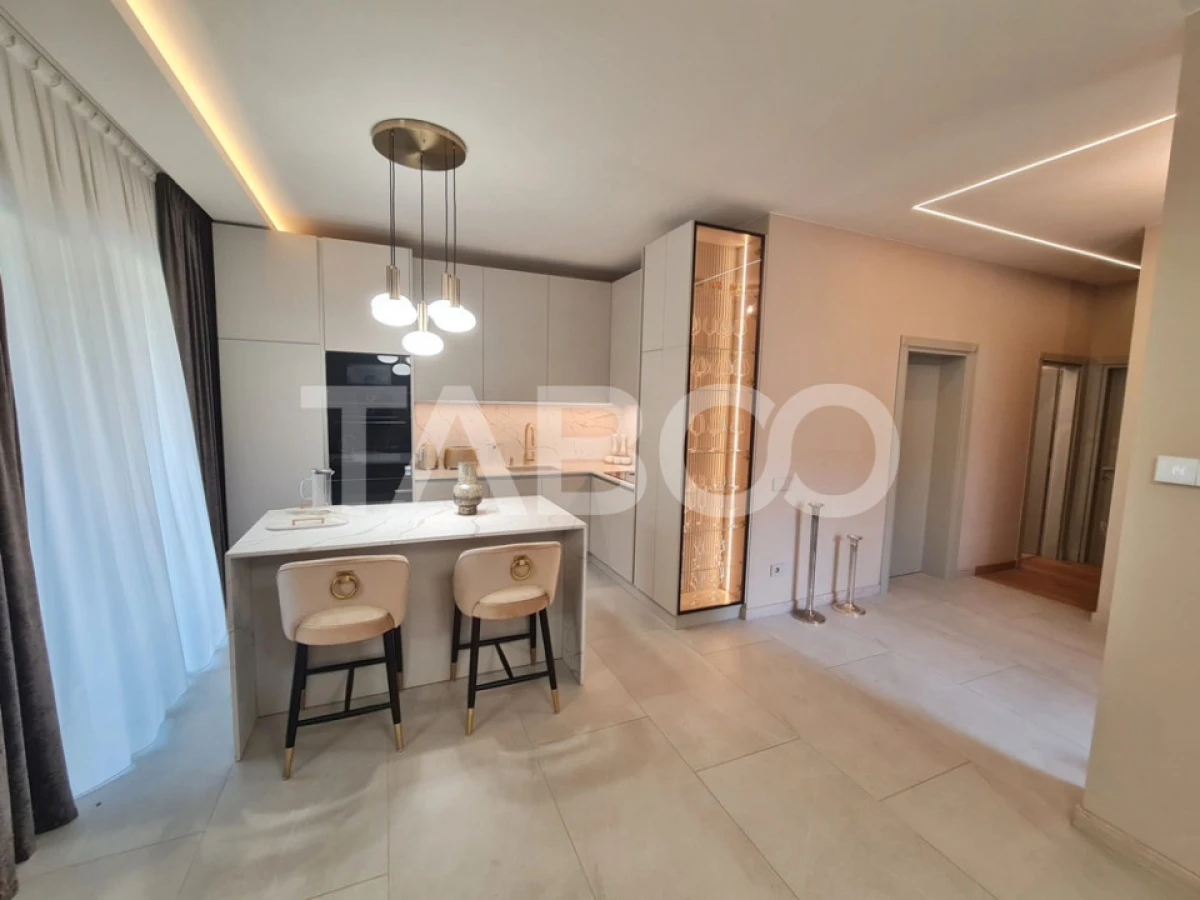 Vila de lux de vanzare in Sebes zona rezidentiala - 9