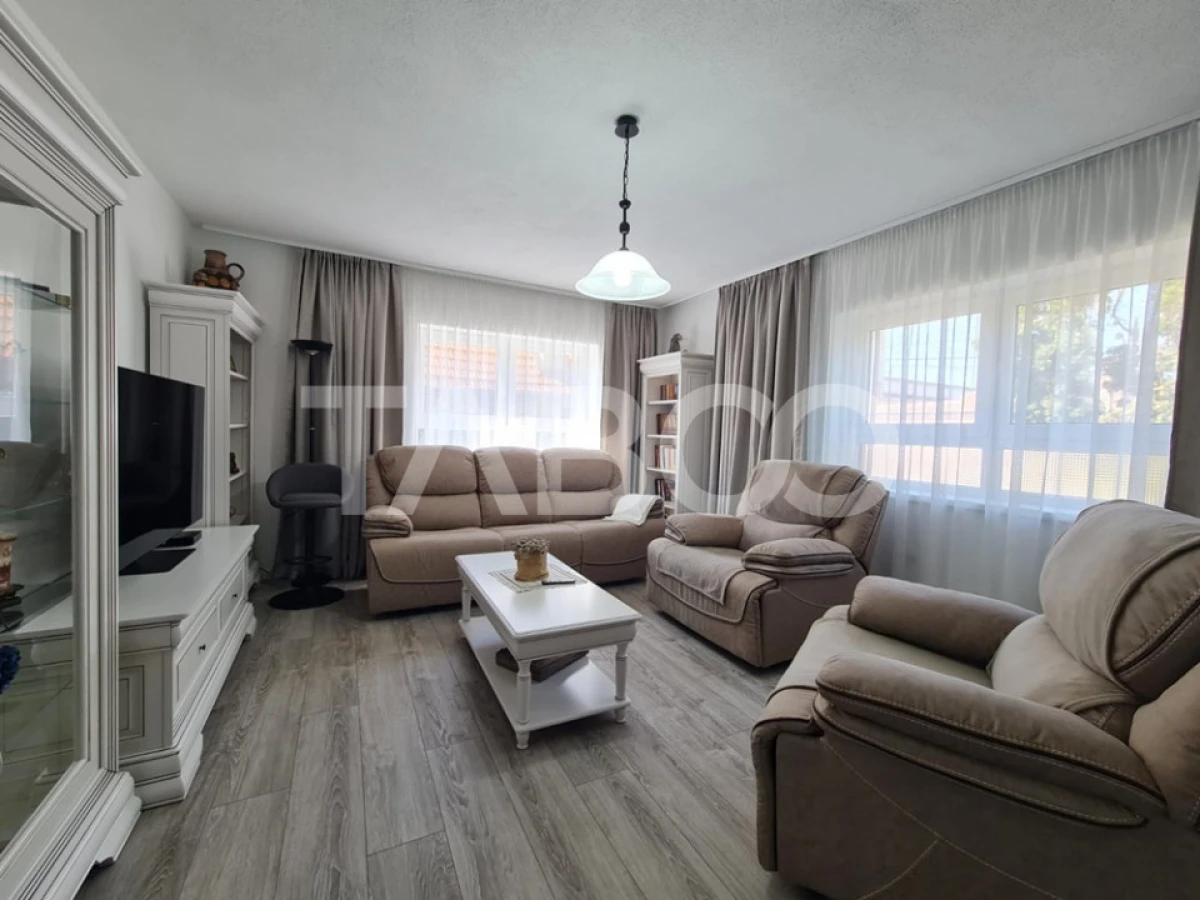 Vila cu piscina de vanzare in Sebes zona centrala - 8